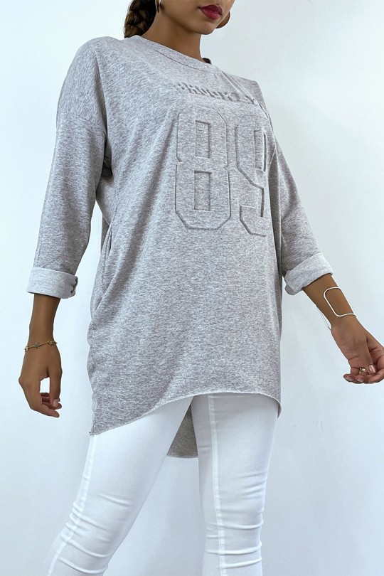 Long oversized gray sweatshirt with writing - 2
