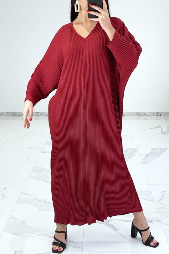 Robe longue bordeaux fluide et plissée façon abaya - 3