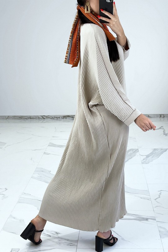 Robe longue beige fluide et plissée façon abaya - 4