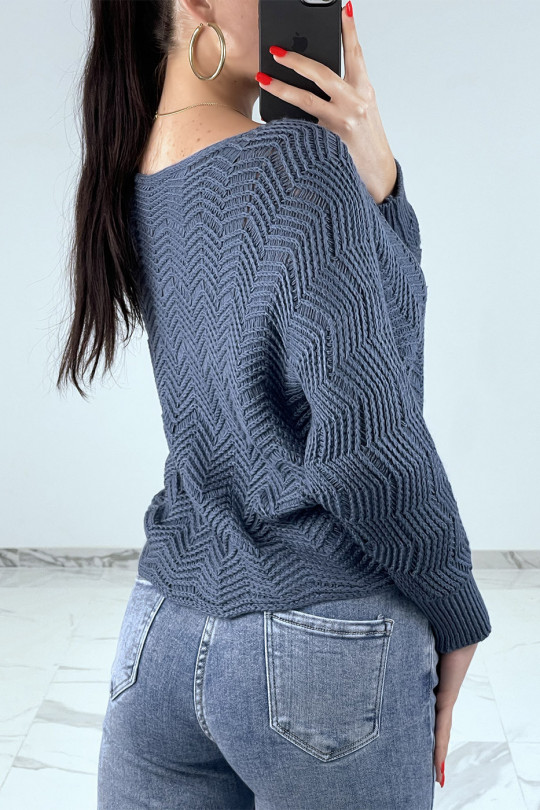 Indigo sweater with batwing sleeves and knit patterns - 5
