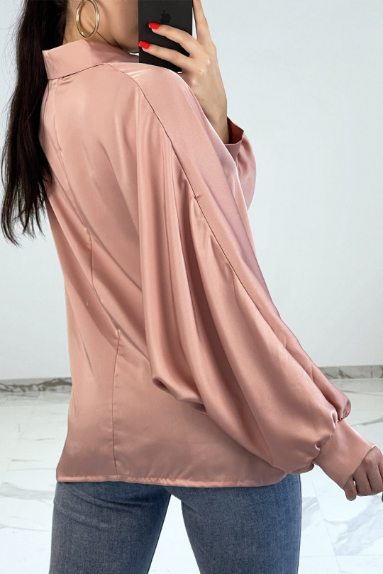 Pink satiny oversized shirt with batwing sleeves - 5