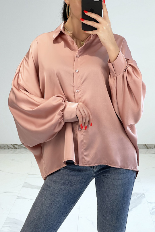 Pink satiny oversized shirt with batwing sleeves - 2