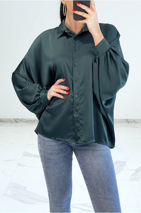 Chemise verte satinée oversize avec manches chauve-souris - 2