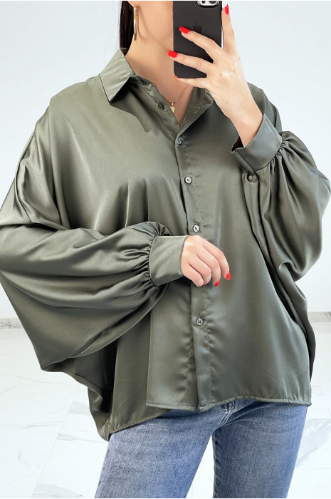 Chemise kaki satinée oversize avec manches chauve-souris - 1