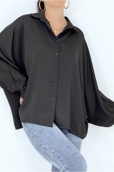 Chemise noire satinée oversize avec manches chauve-souris - 4
