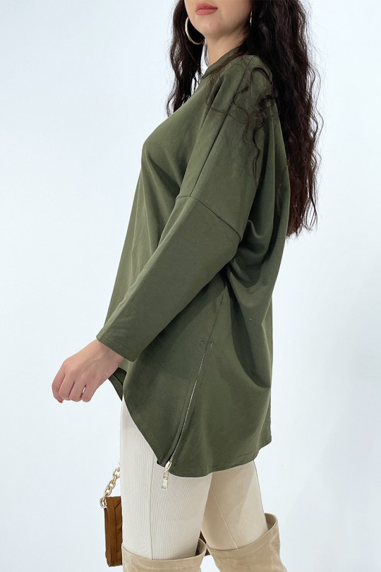Khaki hooded sweatshirt asymmetric and loose style with side closure - 3