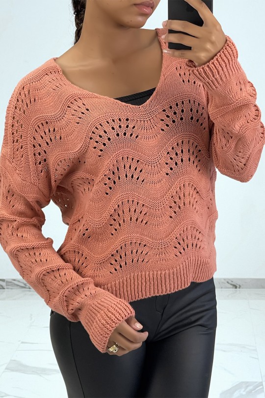 Coral ribbed knit sweater with geometric patterns and oversized sleeves - 2