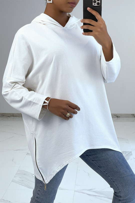 Wit sweatshirt met capuchon met asymmetrische en losse stijl met zijsluiting - 2