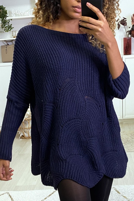 Oversized navy sweater with leaf pattern - 6