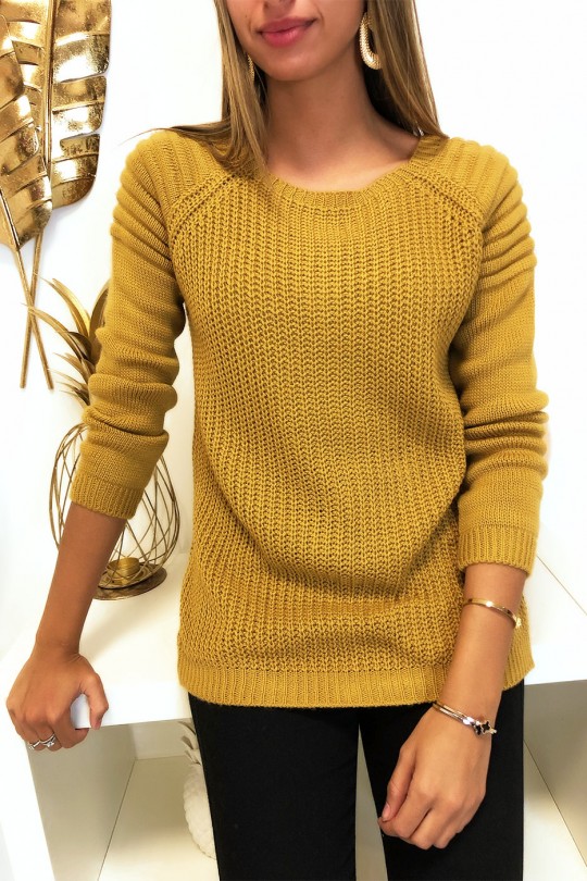 Pretty mustard sweater with rounded shoulders biker style with pearls - 4
