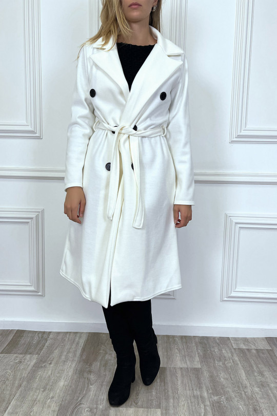 manteau long blanc ceinture