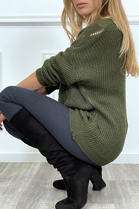 Pull kaki col V tombant tressé en forme de feuilles - 3 Pull kaki col V tombant tressé en forme de feuilles - 3