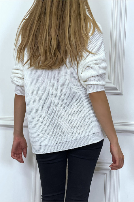 Pull blanc col V tombant tressé en forme de feuilles - 6