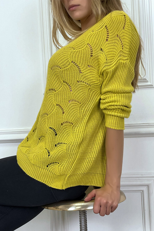Mustard leaf-shaped plaited drop V-neck sweater - 5