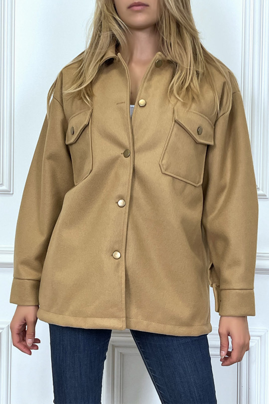 Very thick camel jacket with pockets and style buttons on the shirt - 1