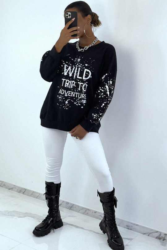 Black oversized sweatshirt with stain and writing pattern - 4