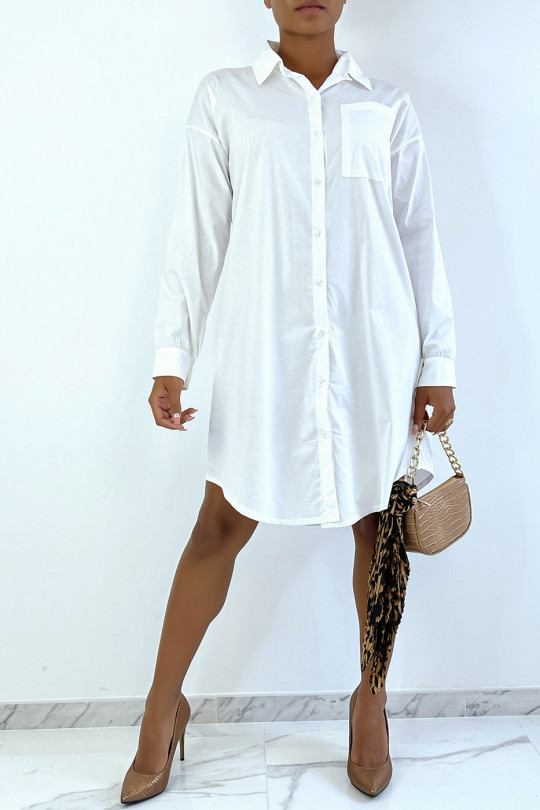 Longue robe chemise blanc avec poche. Chemise femme - 1