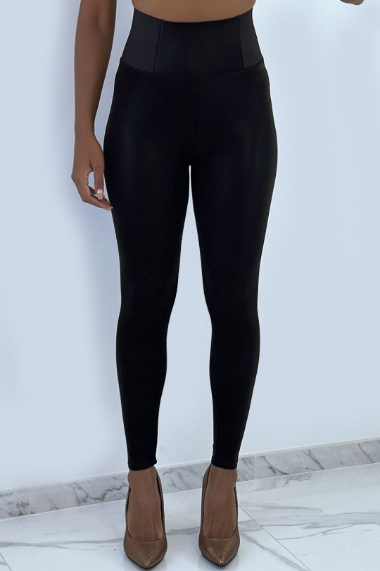 Hoge taille zwarte legging met elastische taille in een subliem mooi materiaal - 3