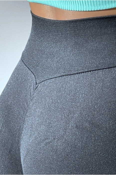 Zwarte push-up legging met fleece aan 