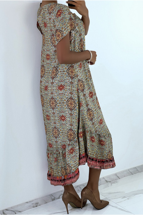 Long green dress with short sleeves and colorful print - 5