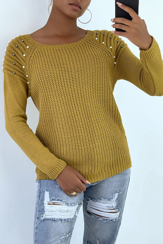 Pretty mustard sweater with rounded shoulders biker style with pearls - 2