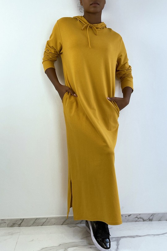 Longue robe sweat abaya moutarde à capuche - 2