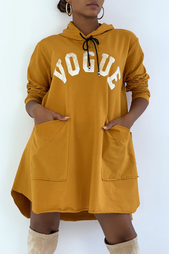 very oversized mustard sweatshirt with shiny VOGUE lettering - 4