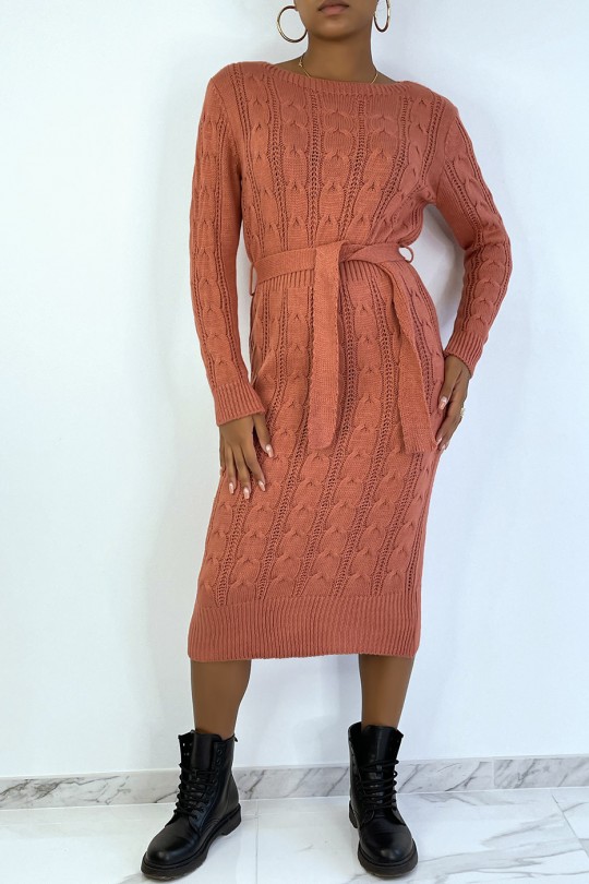 Long braided pink sweater dress with belt - 1