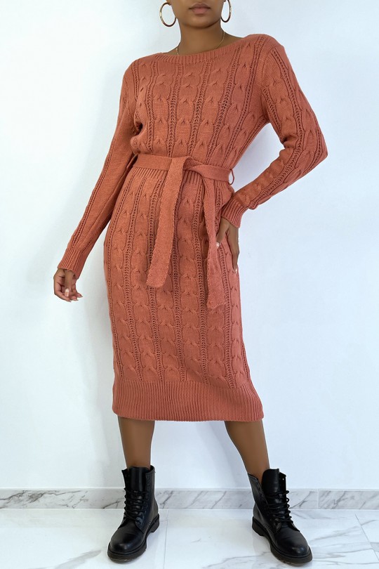 Long braided pink sweater dress with belt - 2