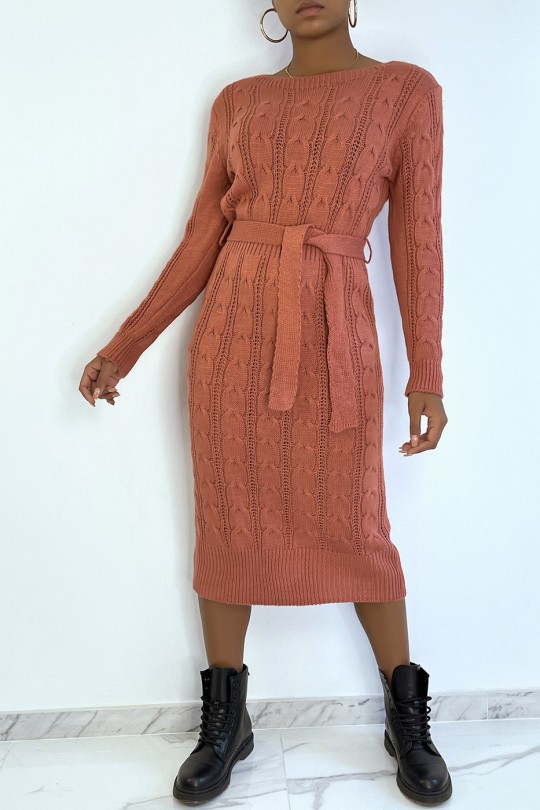 Long braided pink sweater dress with belt - 3