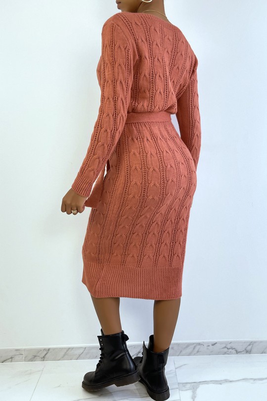Long braided pink sweater dress with belt - 6