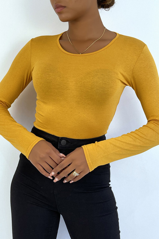 Mustard sweater with round neck and long sleeves - 3