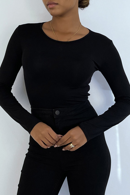 Black sweater with round neck and long sleeves - 3