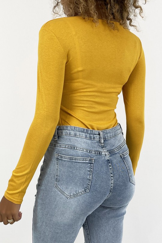 Mustard V-neck sweater and long sleeves lined at the front - 5
