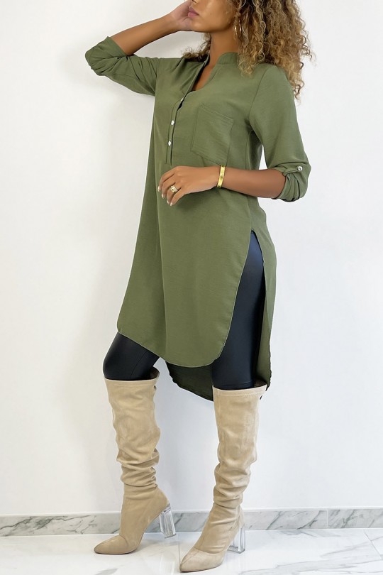 Long khaki tunic with rolled up sleeves with button slit and pocket - 2