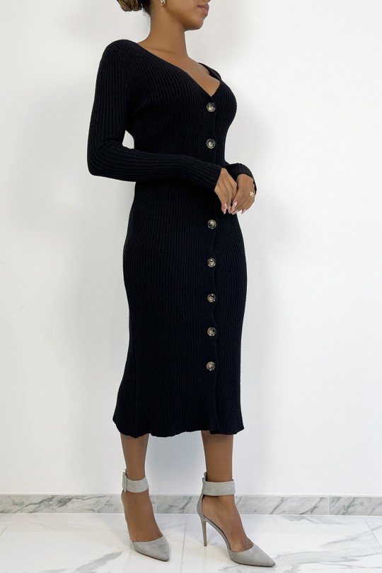 Long black buttoned sweater dress in ribbed material - 3