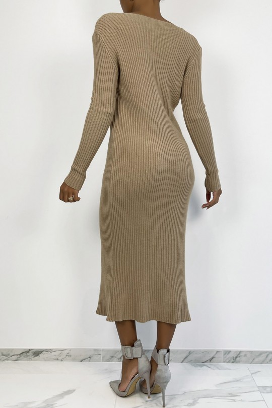Long camel buttoned sweater dress in ribbed material - 4