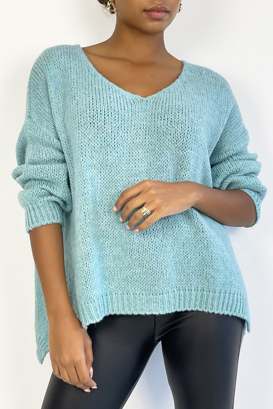 Turquoise oversized V-neck sweater made of wool - 1