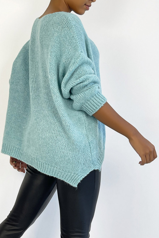 Turquoise oversized V-neck sweater made of wool - 4
