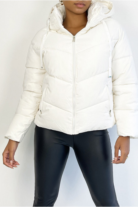 Doudoune blanche over size avec poches et capuche - 8