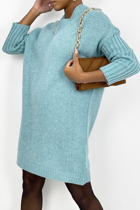 Very soft blue V-neck sweater dress made of wool - 3