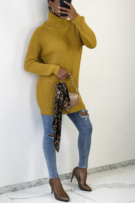 Very trendy mustard turtleneck sweater dress - 2