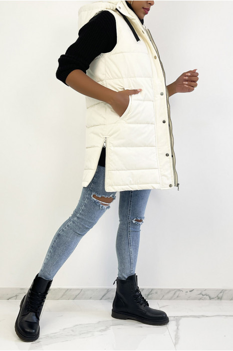Thick white sleeveless down jacket with hood and pockets - 3