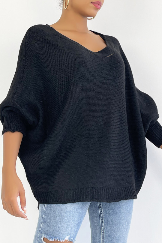 Pull noir over size long derrière avec joli motif - 7