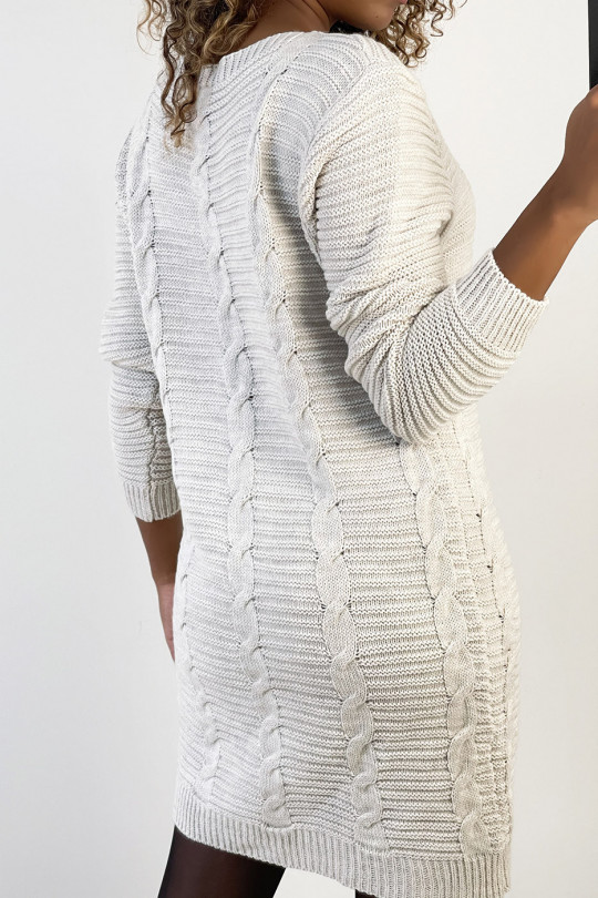 Robe pull droite mi-longue grise avec motif à tresse et col rond - 2 Robe pull droite mi-longue grise avec motif à tresse et col rond - 2