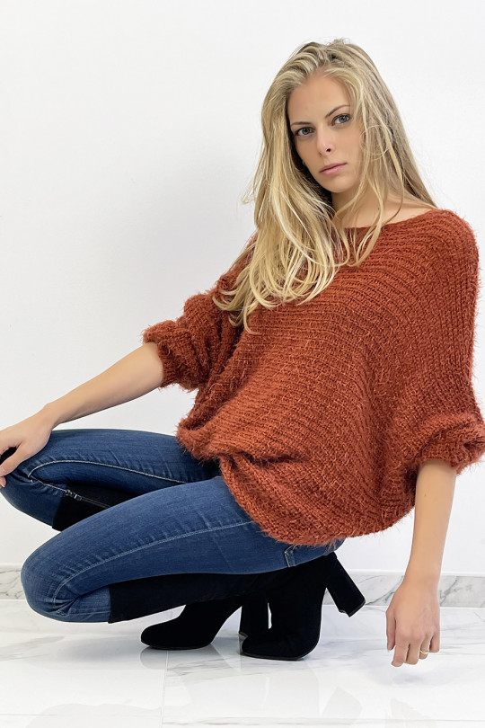 Cognac round neck sweater with very soft knit effect, combines style and simplicity - 3