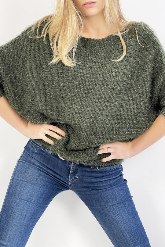 Khaki green round neck sweater with very soft knit effect, combines style and simplicity - 6