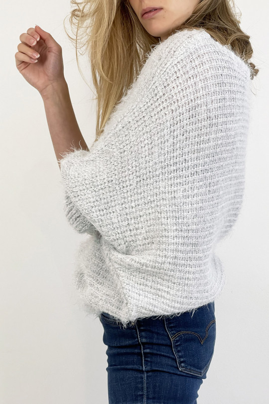 Gray sweater round neck very soft mesh effect, combines style and simplicity - 3