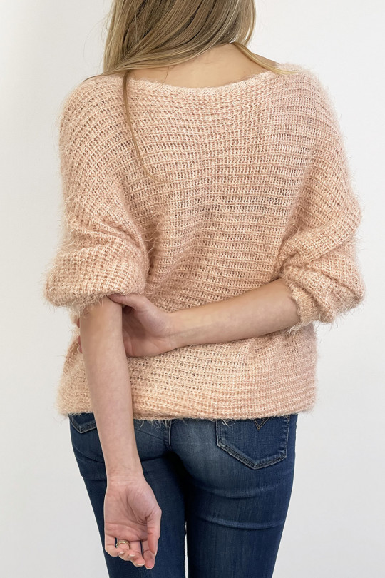 Pink sweater round neck very soft knit effect, combines style and simplicity - 2