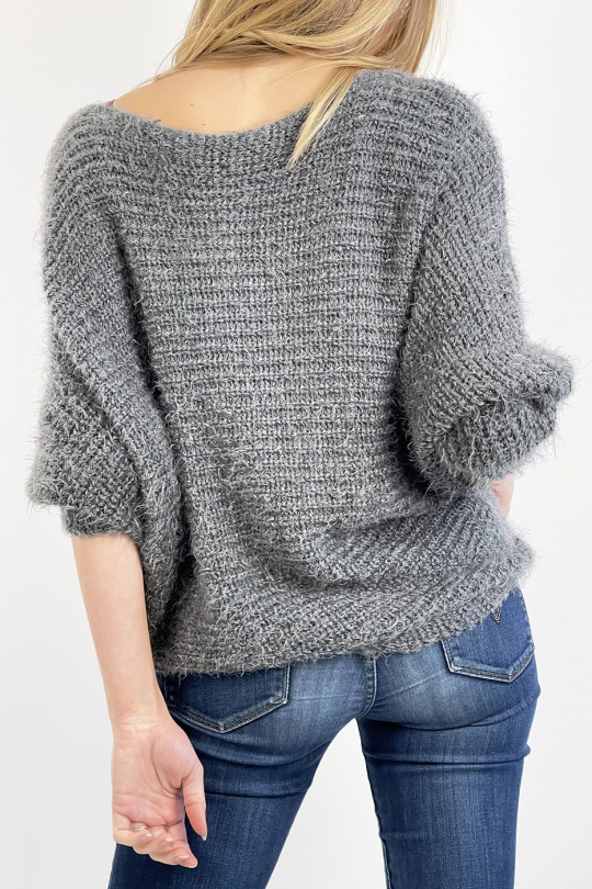 Charcoal gray sweater with round neck, very soft knit effect, combines style and simplicity - 1
